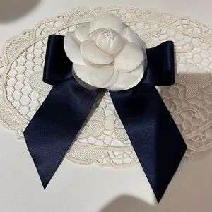 Akio Hirata Vintage hair accessories or hat accessories